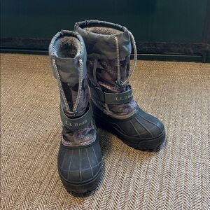 L.L. Bean Gray and Black Camouflage Boots
